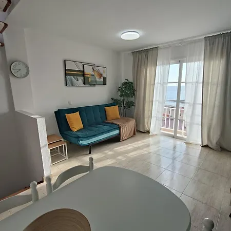 Residencia Arcoiris For Holiday * Callao Salvaje