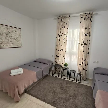 Residencia Arcoiris For Holiday * Callao Salvaje
