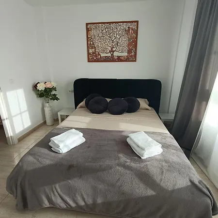 Residencia Arcoiris For Holiday Апартаменты Кальяо-Сальвахе